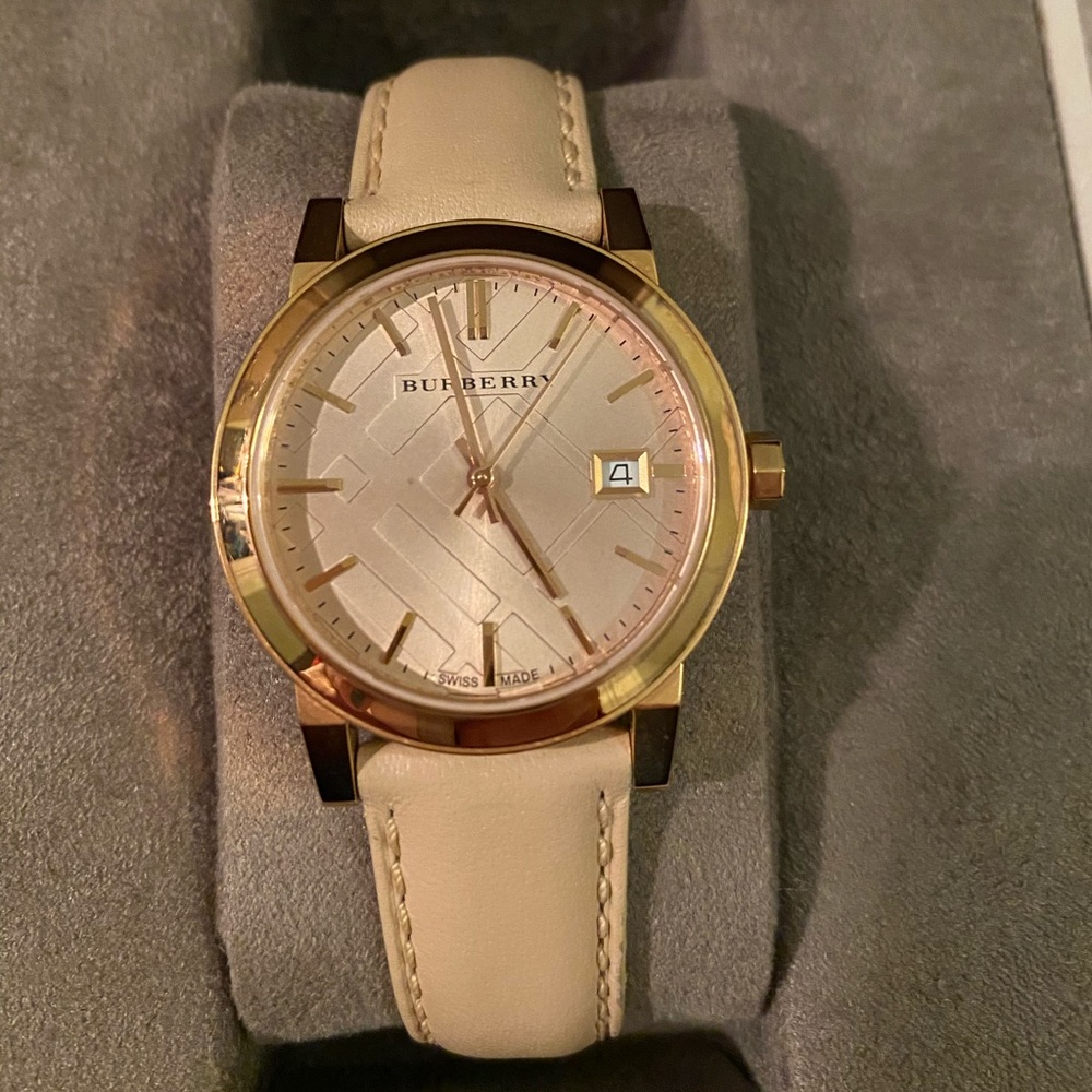 Burberry The City Rose Gold watch